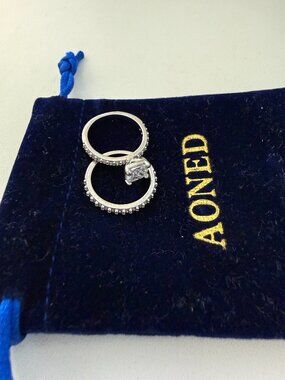 NEW AONED Cushion Cut CZ Diamond Engagement and Wedding Band Set Size 7